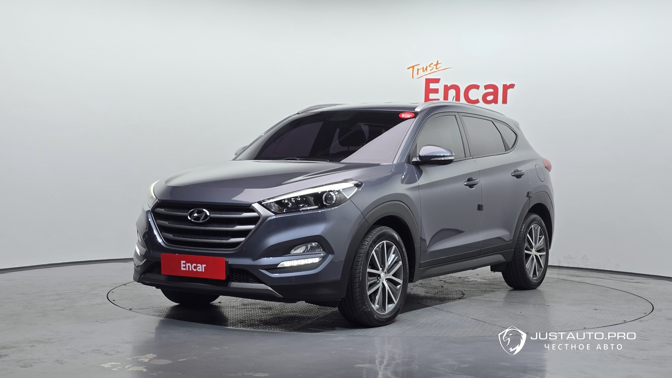 Автомобиль Hyundai Tucson