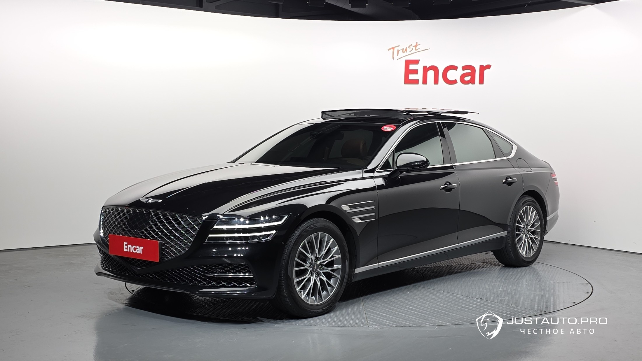 Автомобиль Genesis G80