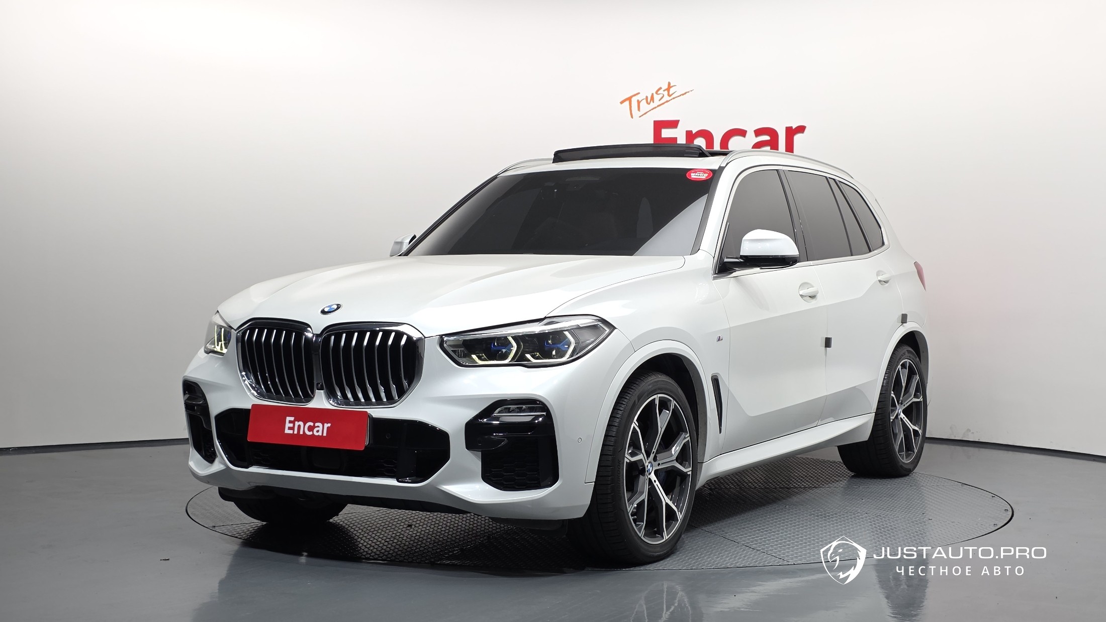Автомобиль BMW X5