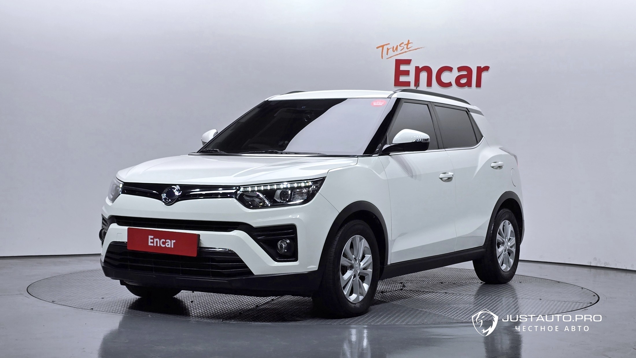 Автомобиль KG_Mobility_Ssangyong TIBOLI