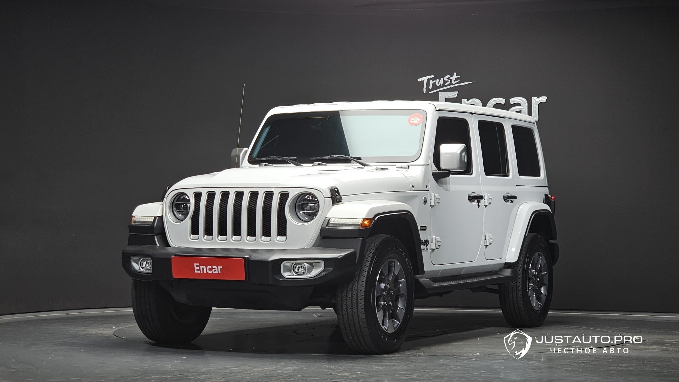 Автомобиль Jeep Wrangler