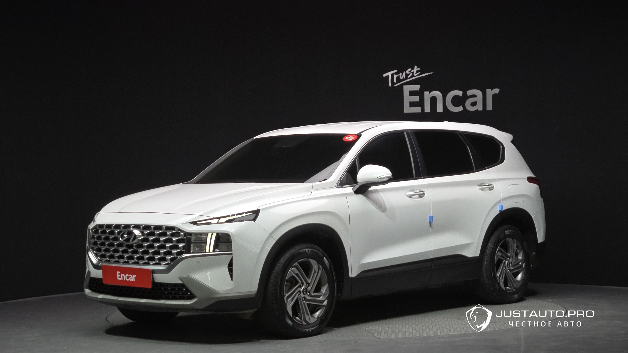 Автомобиль Hyundai Santafe