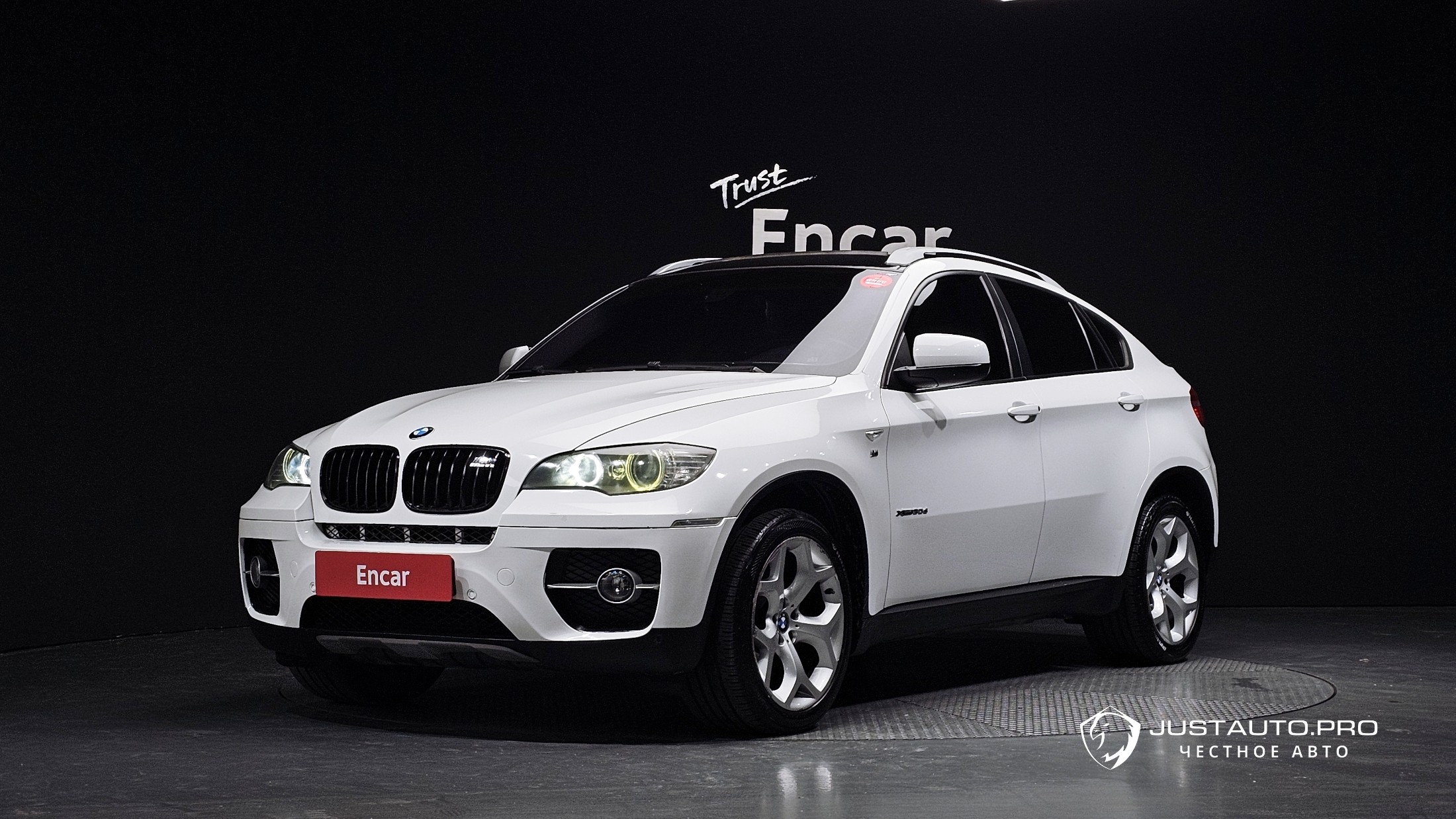Автомобиль BMW X6