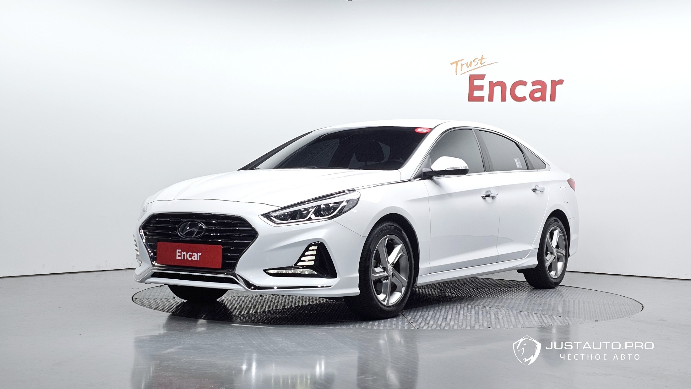 Автомобиль Hyundai Sonata