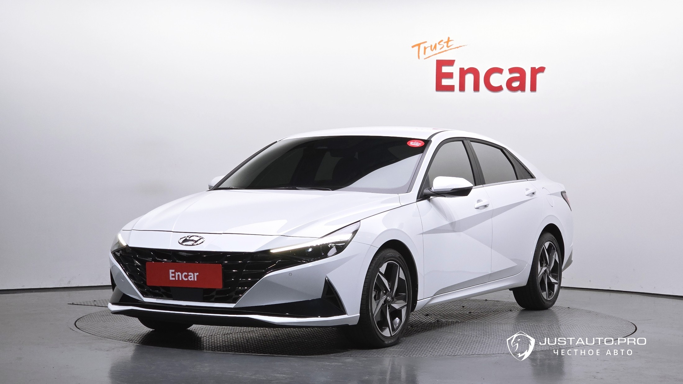 Автомобиль Hyundai AVANTE