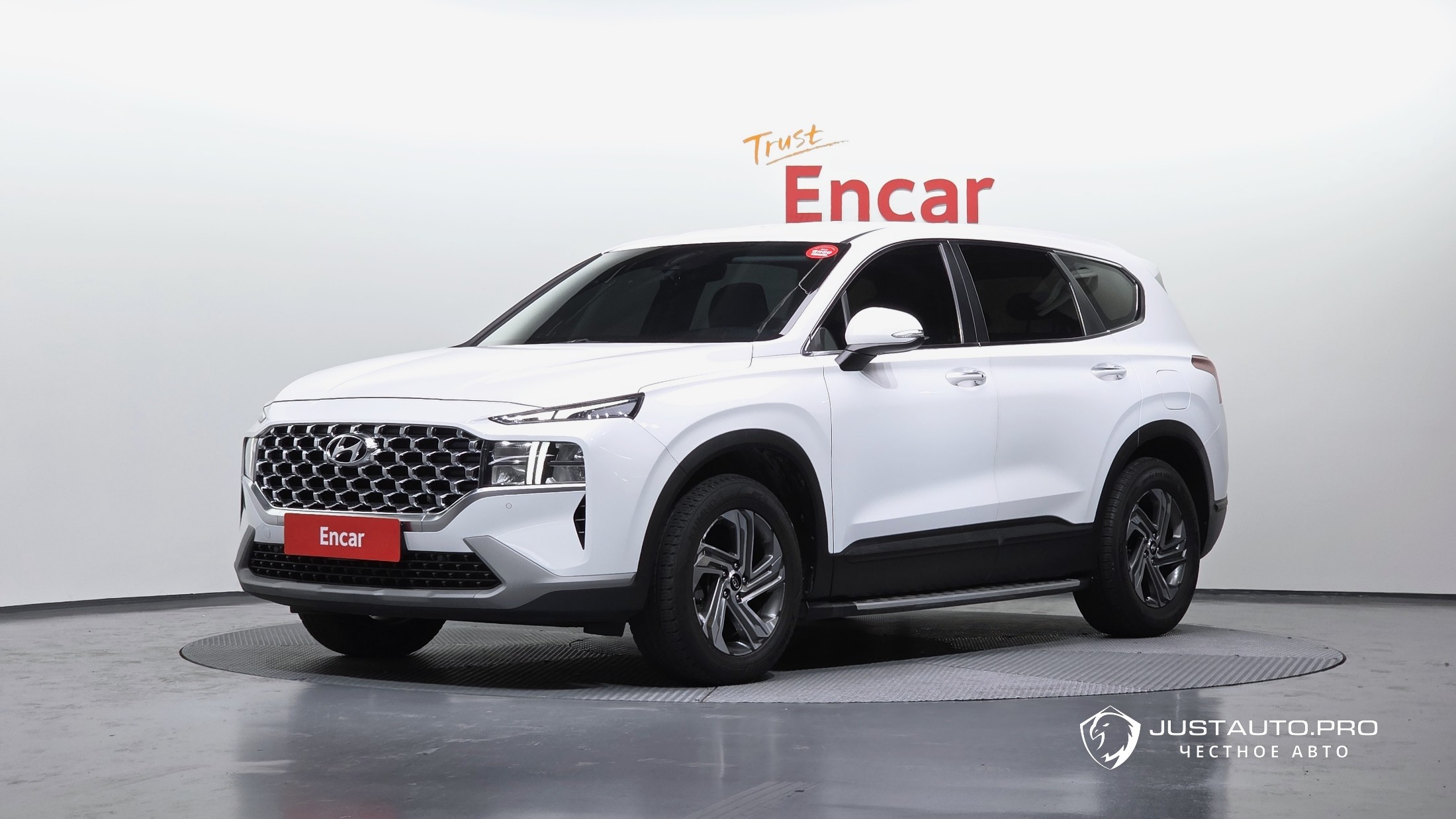 Автомобиль Hyundai Santafe