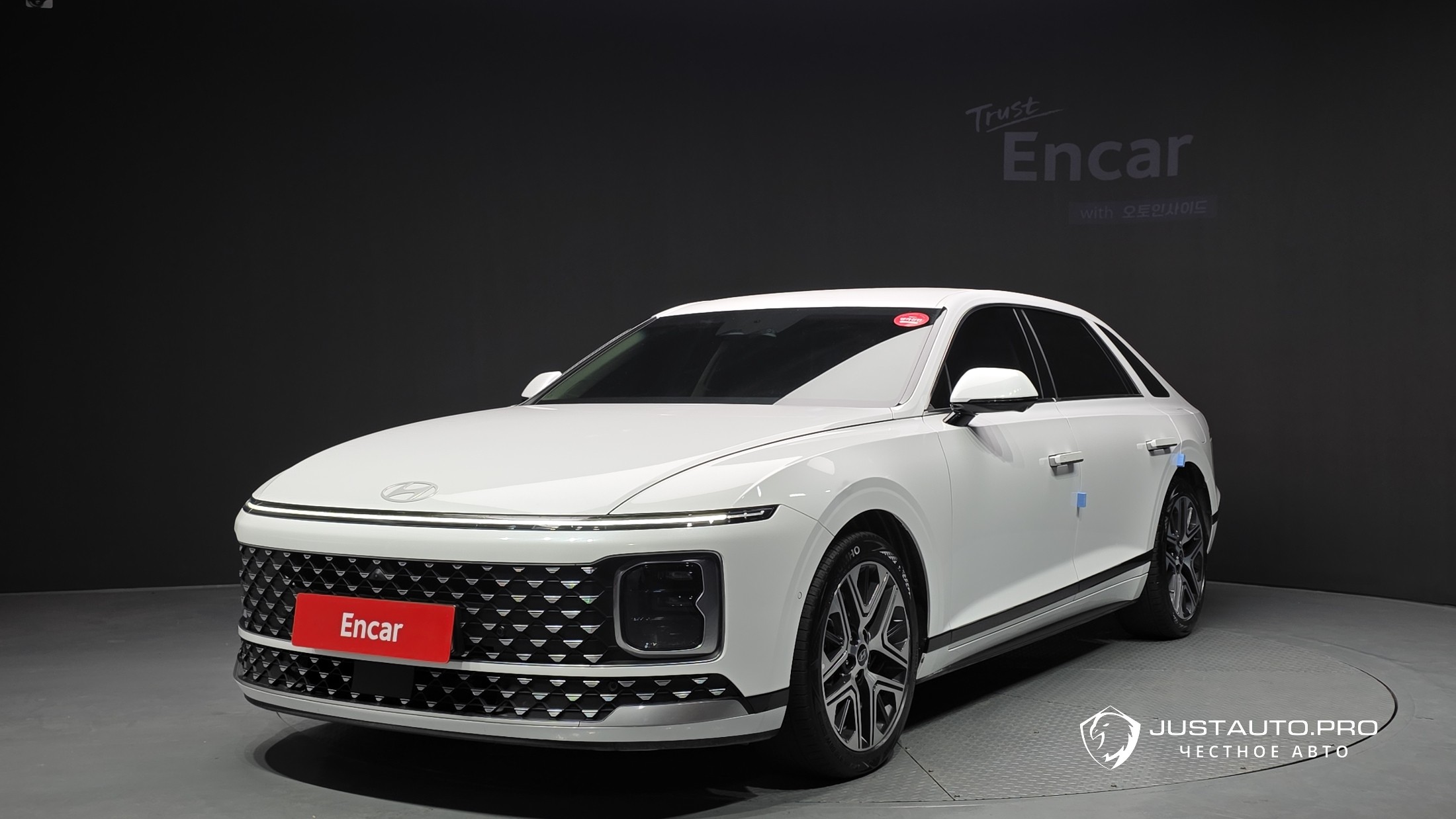 Автомобиль Hyundai Grandeur