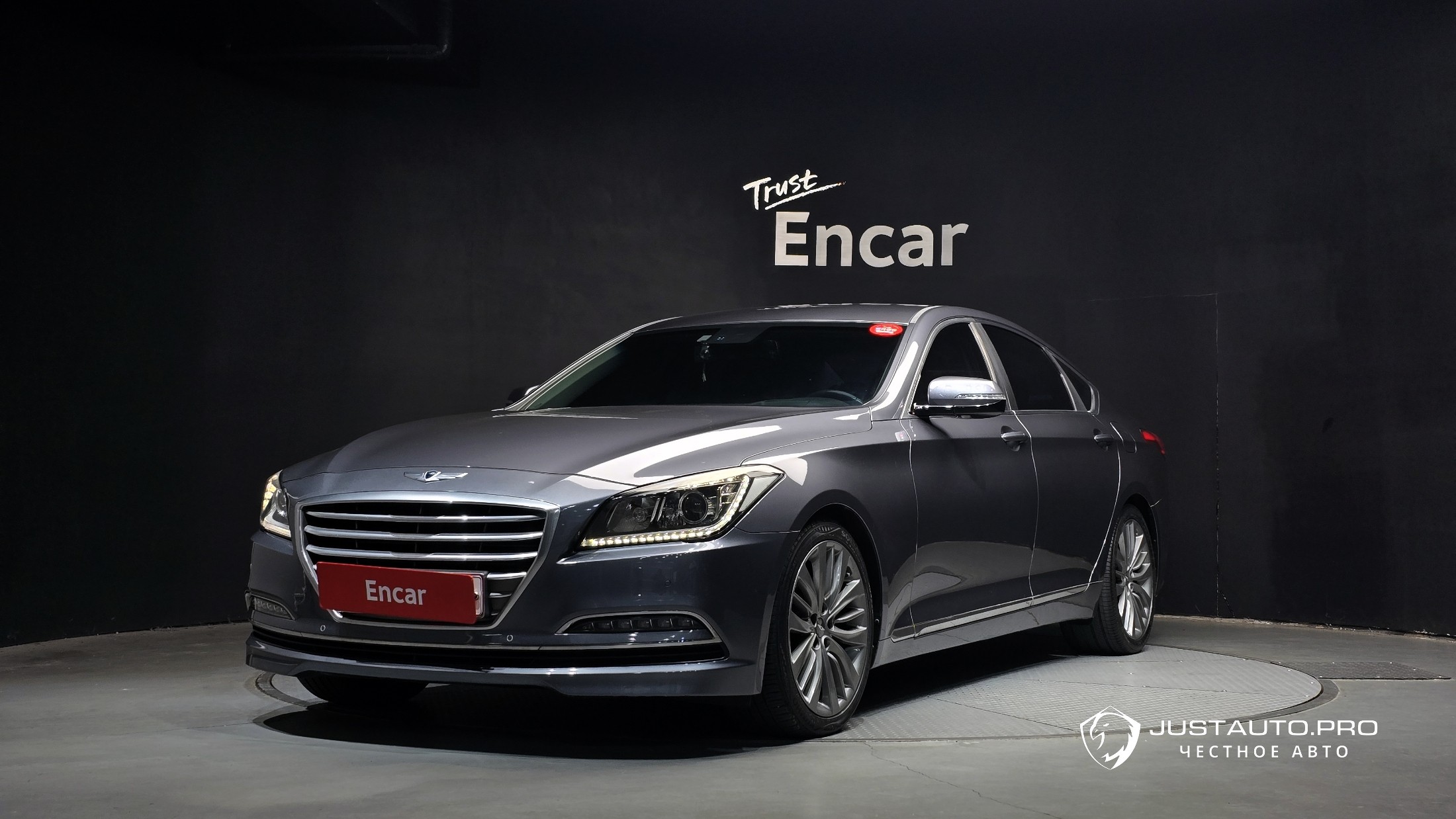 Автомобиль Hyundai Genesis