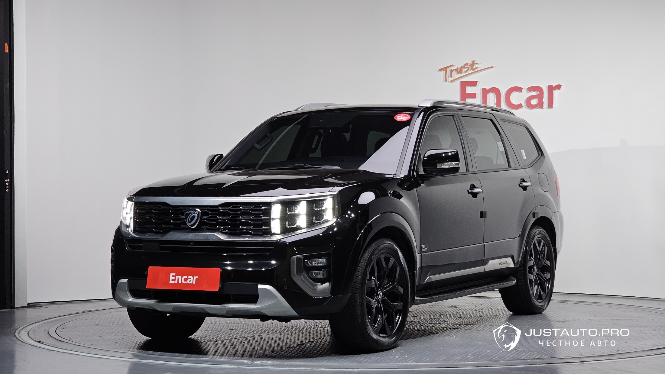 Автомобиль Kia Mohave