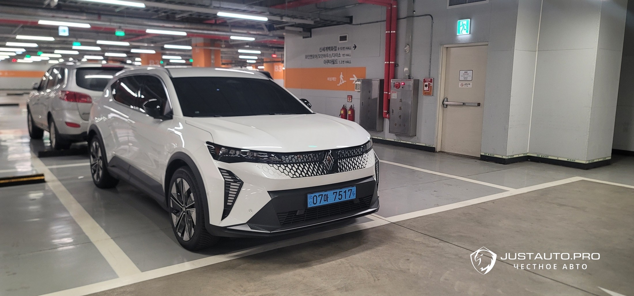 Автомобиль Renault-KoreaSamsung Scenic