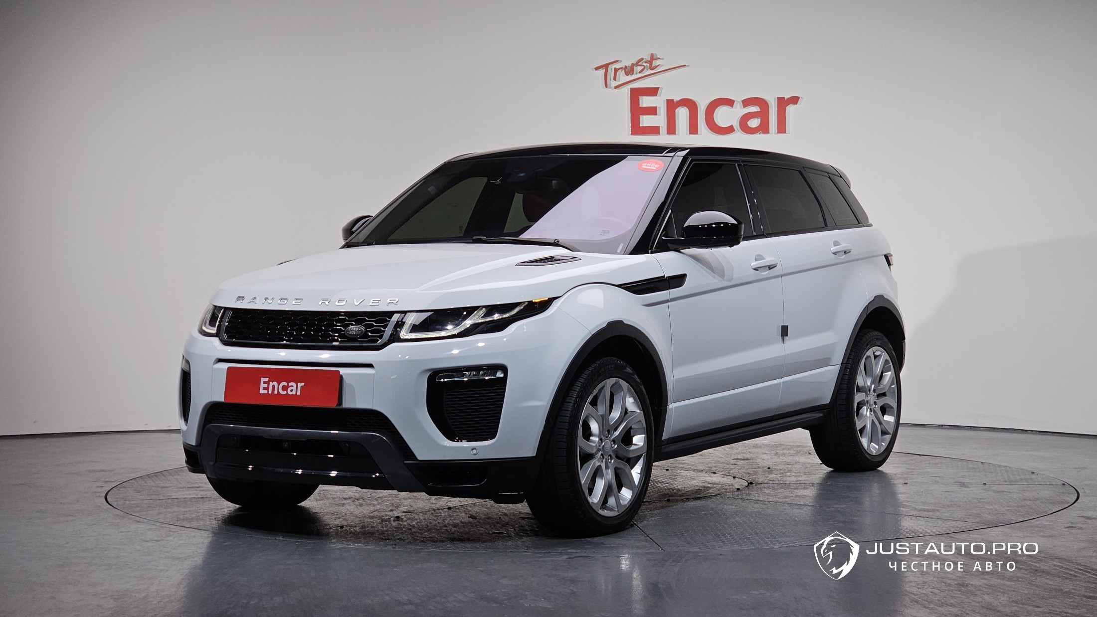 Автомобиль Land Rover Range Rover Evoque