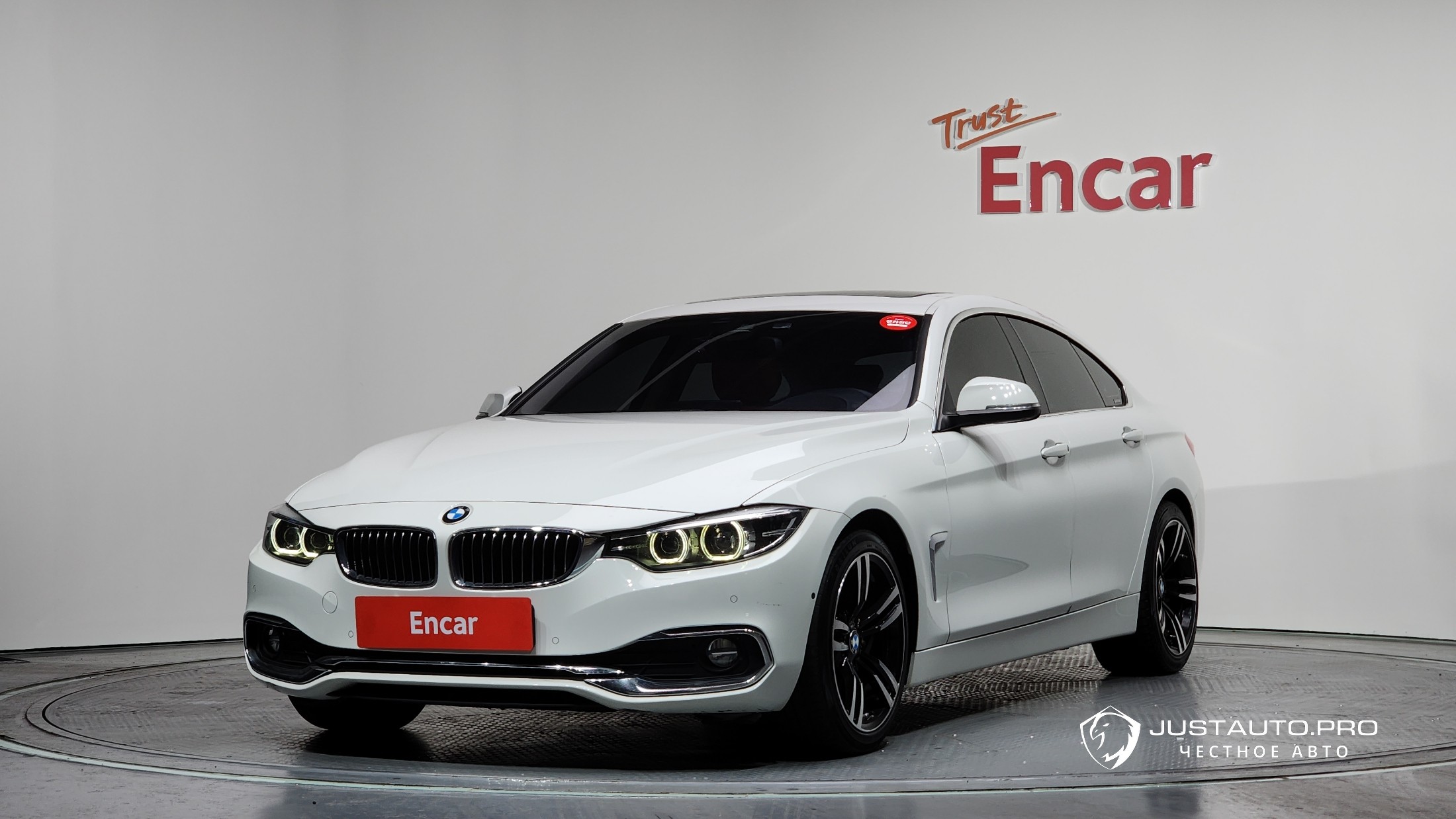 Автомобиль BMW 4-Series