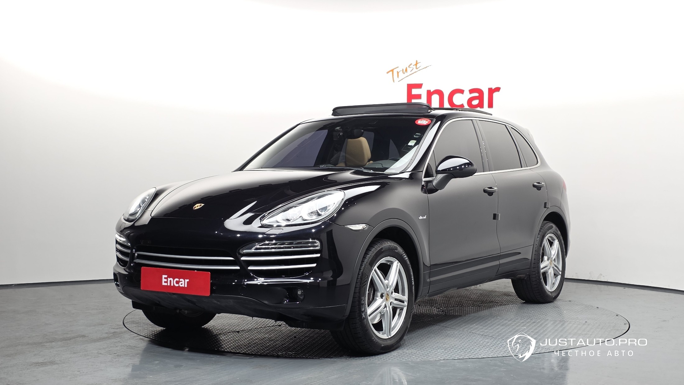 Автомобиль Porsche Cayenne