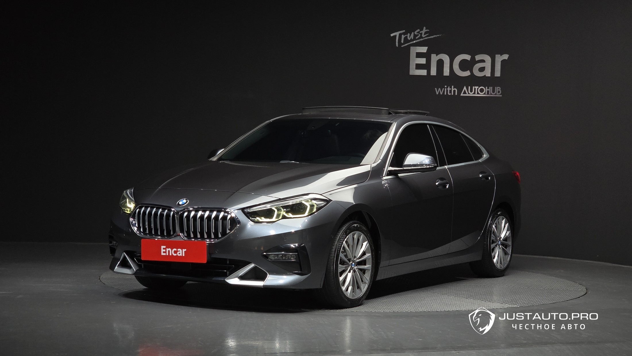 Автомобиль BMW 2-Series