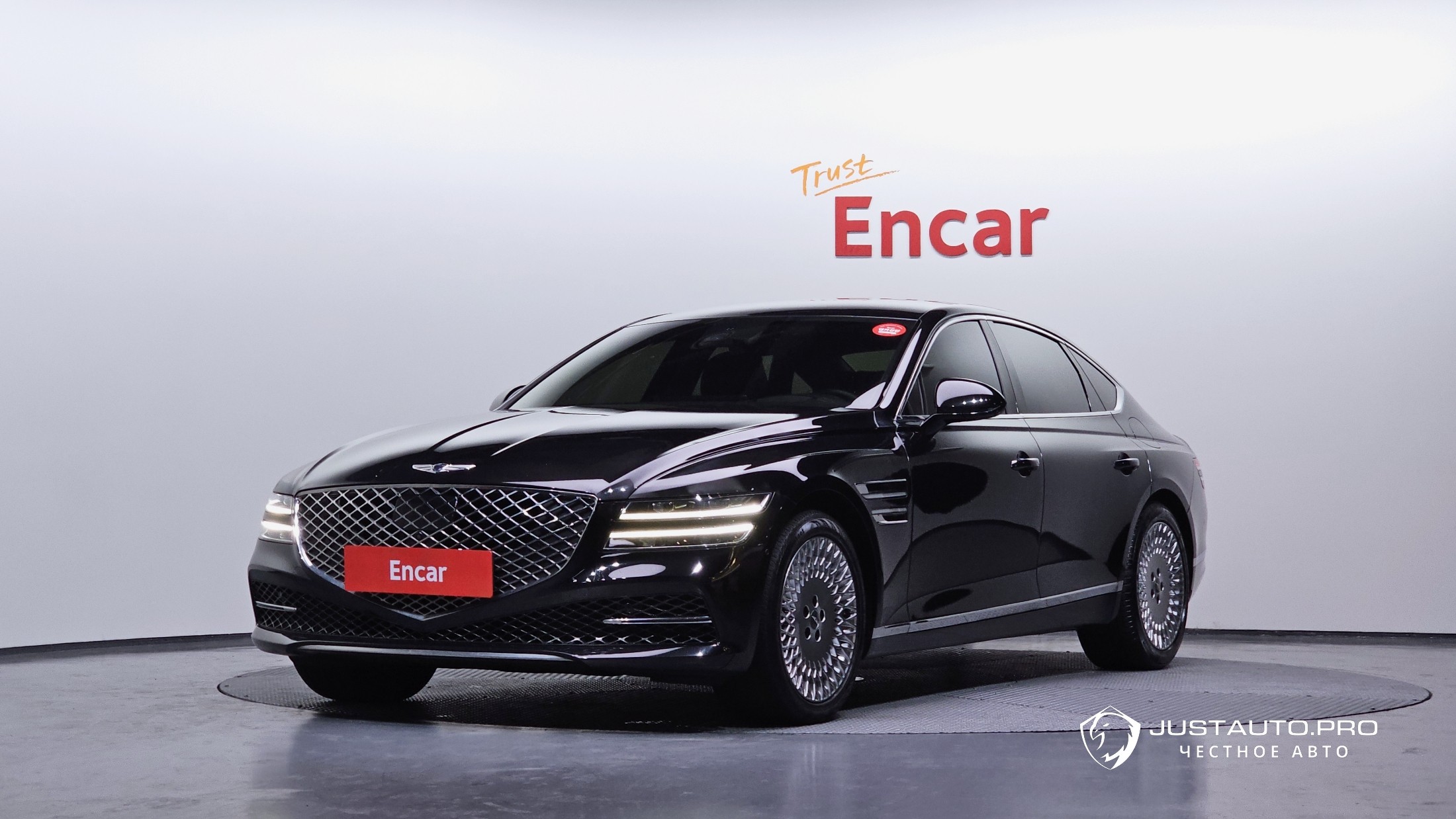 Автомобиль Genesis G80