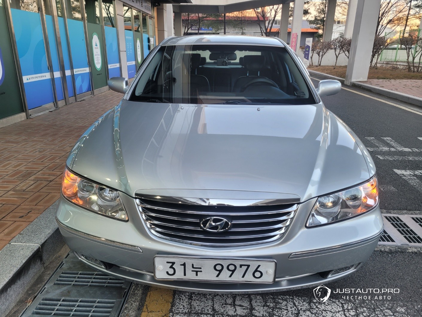 Автомобиль Hyundai Grandeur