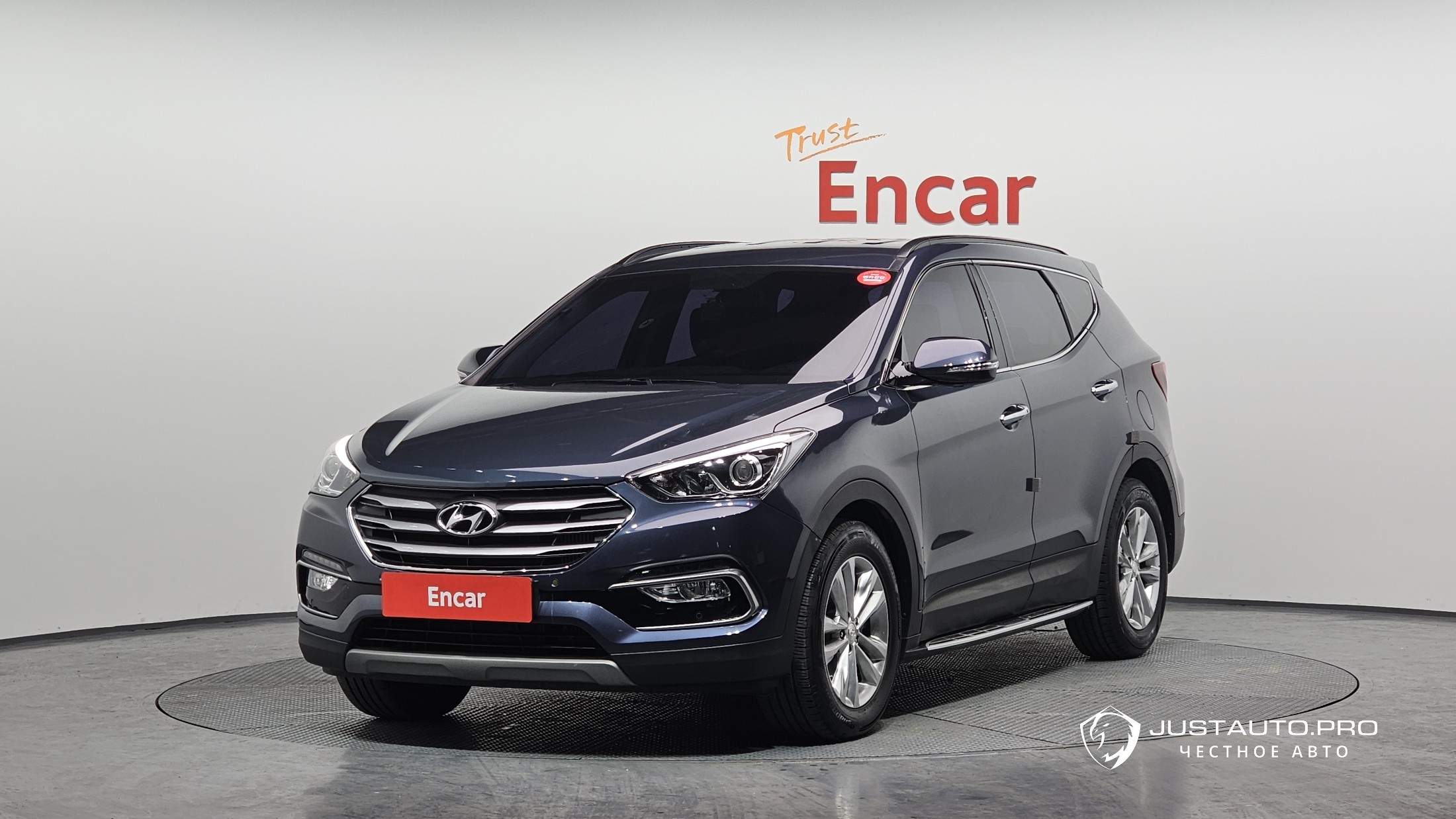 Автомобиль Hyundai Santafe