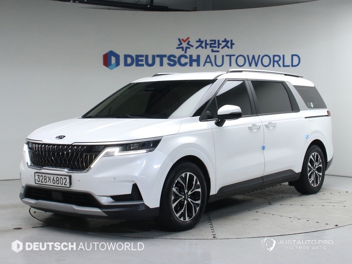 Автомобиль Kia Canival