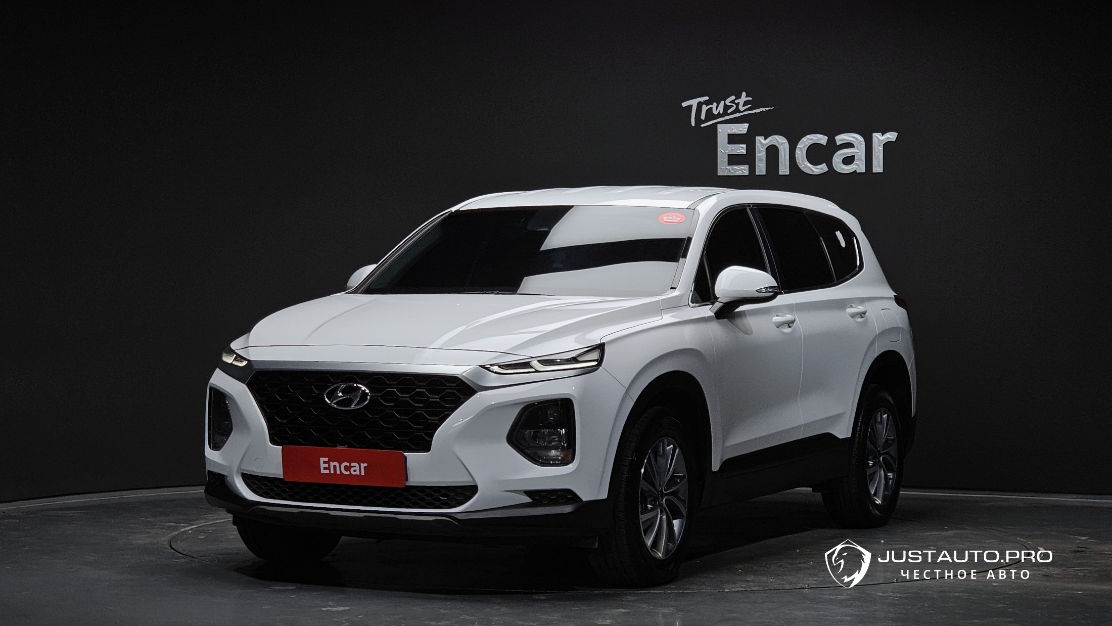 Автомобиль Hyundai Santafe