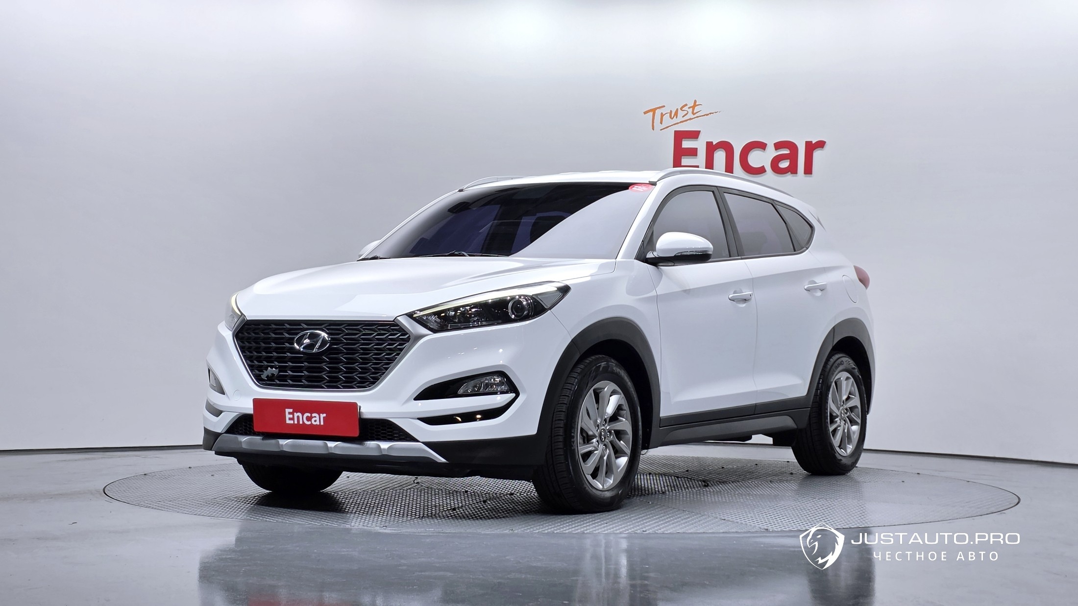 Автомобиль Hyundai Tucson