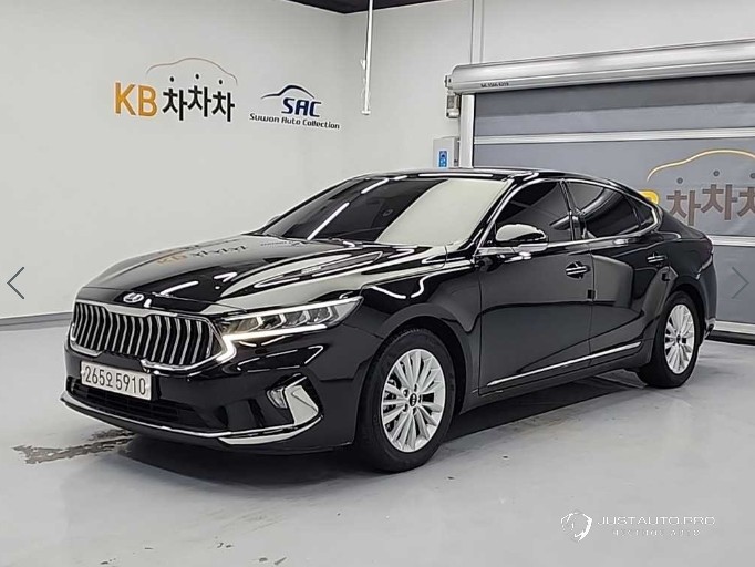 Автомобиль Kia K7
