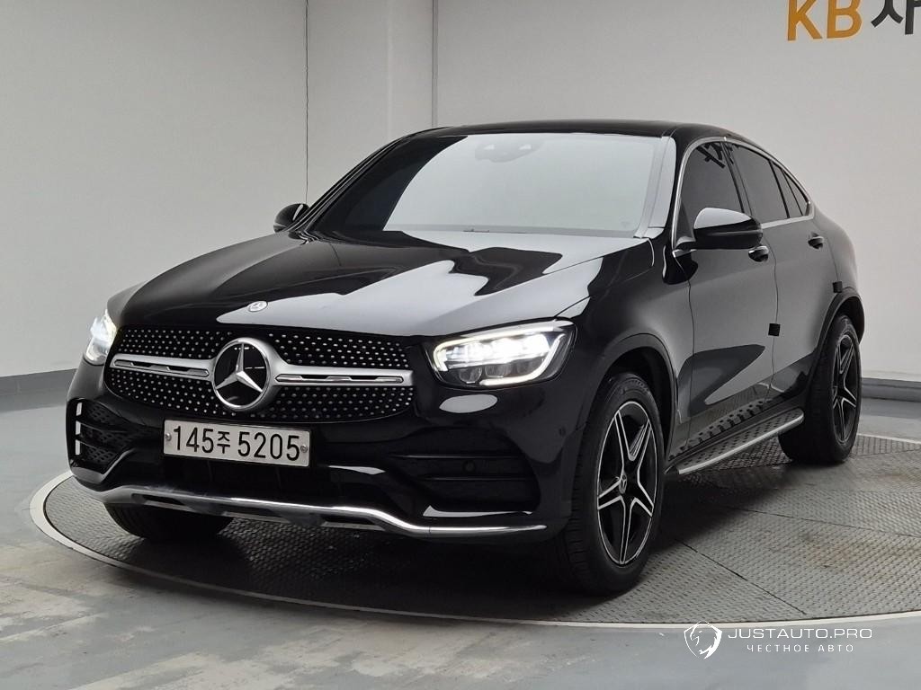 Автомобиль Mercedes-Benz GLC-Class
