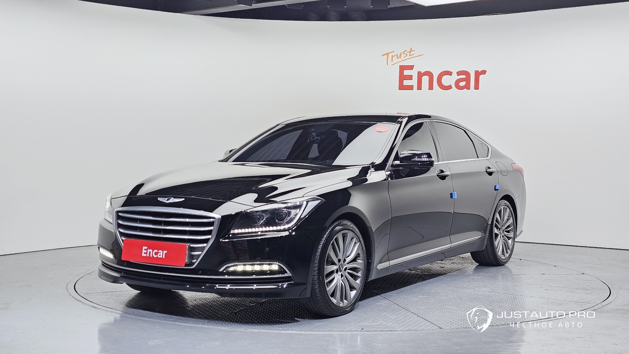 Автомобиль Hyundai Genesis