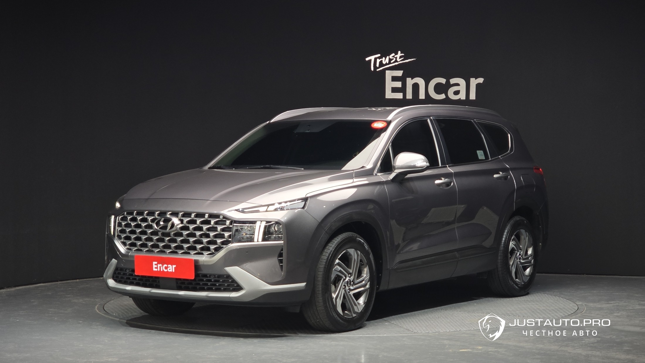 Автомобиль Hyundai Santafe