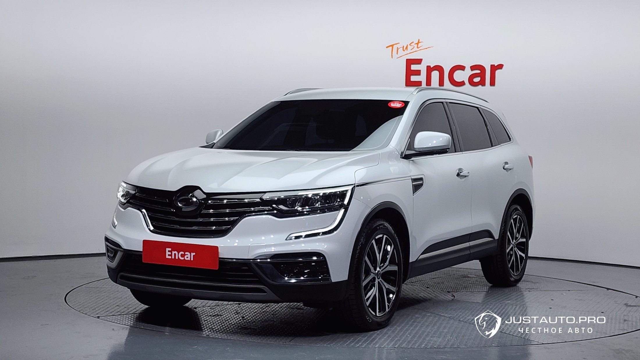 Автомобиль Renault-KoreaSamsung QM6