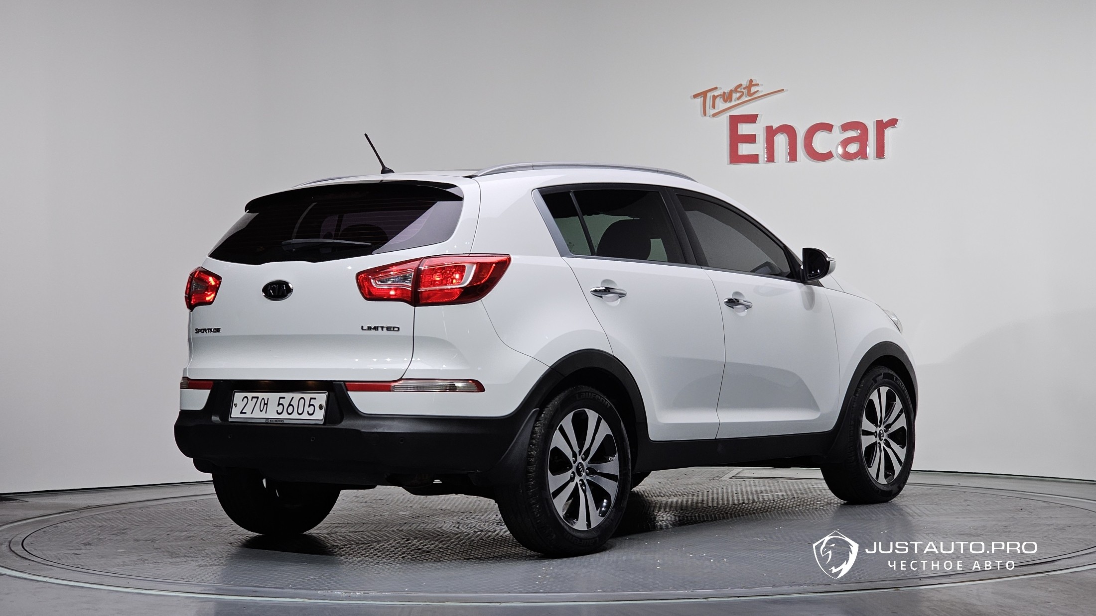 Автомобиль Kia Sportage