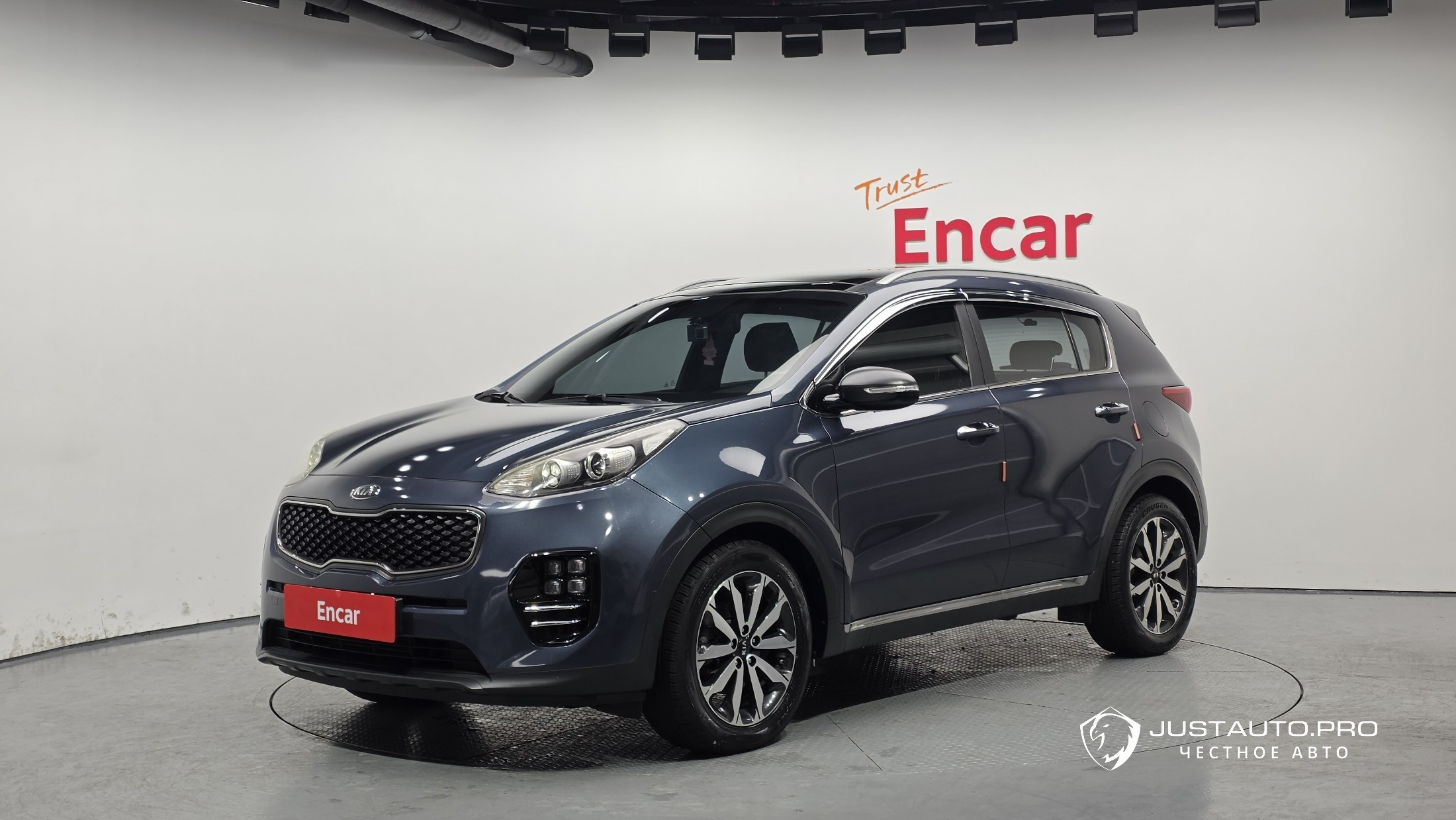 Автомобиль Kia Sportage