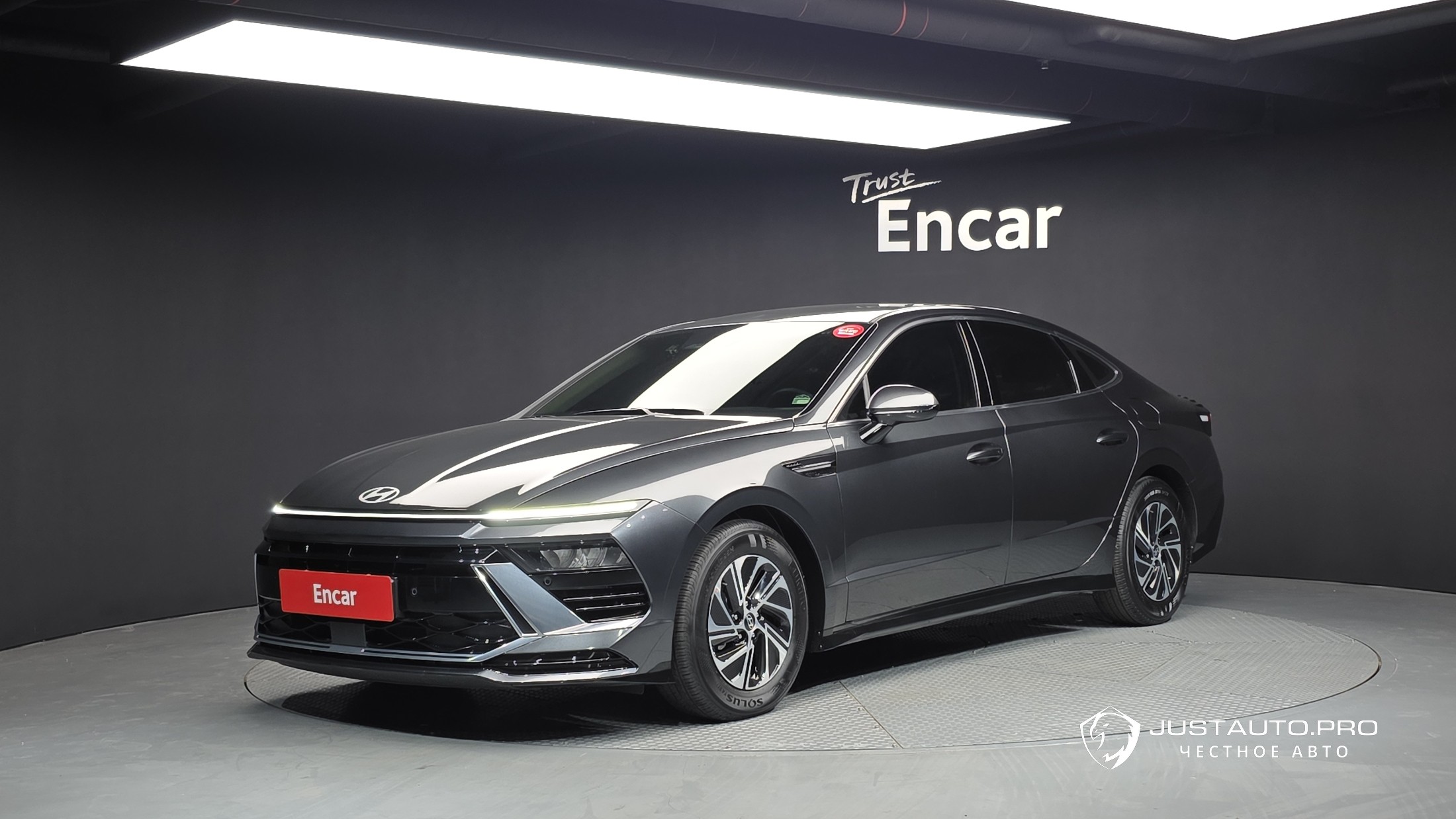 Автомобиль Hyundai Sonata