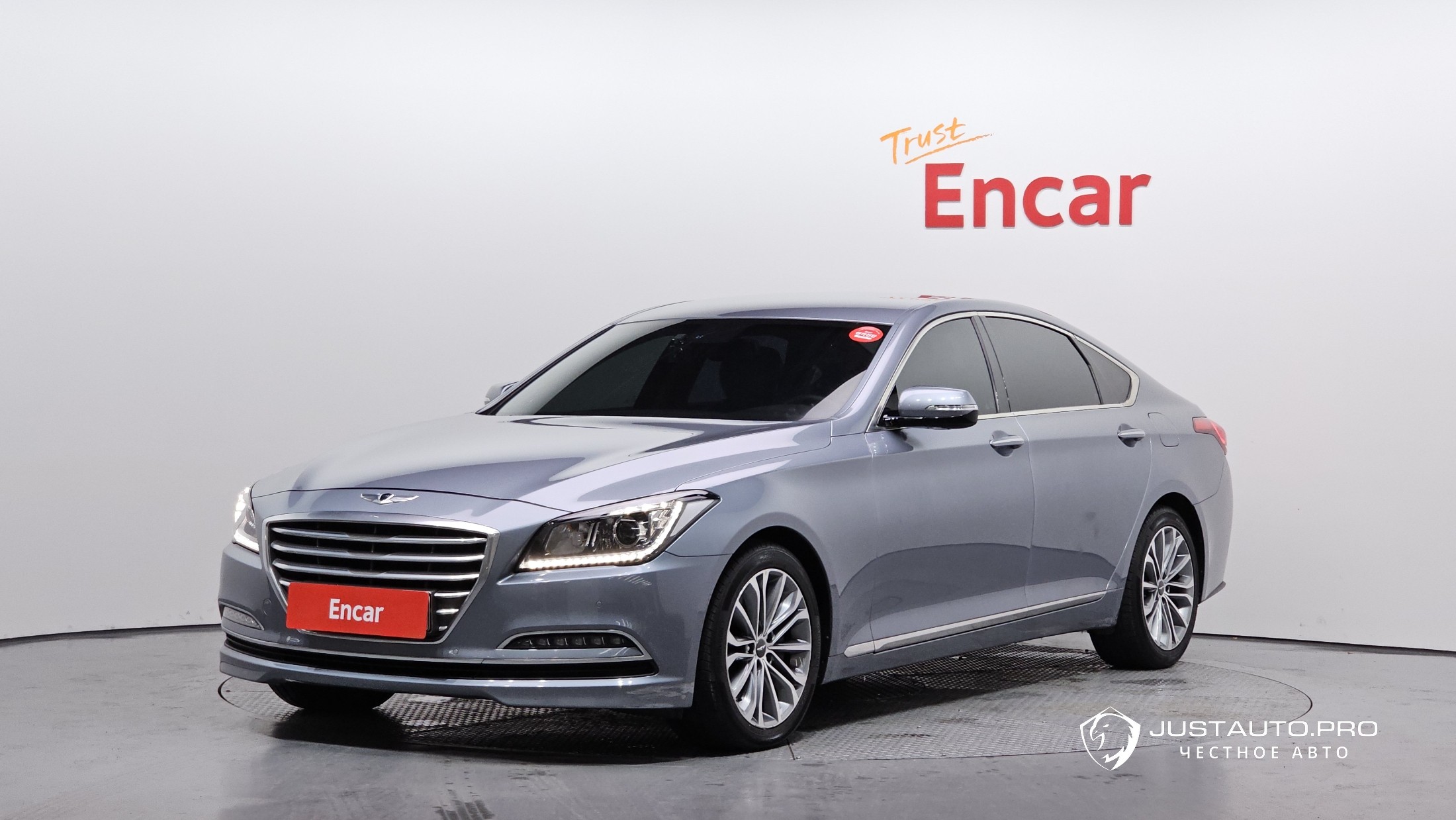 Автомобиль Hyundai Genesis