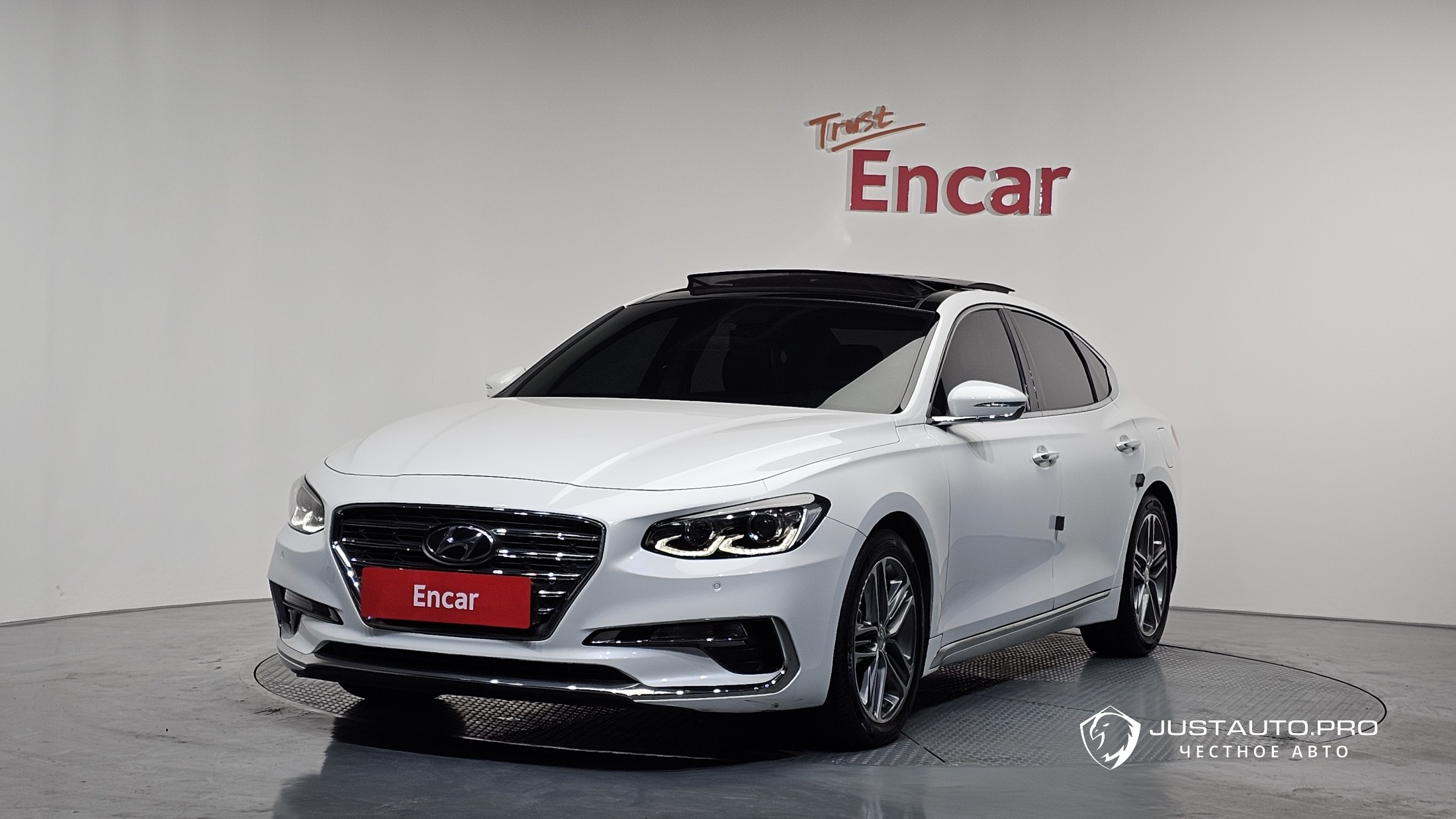 Автомобиль Hyundai Grandeur