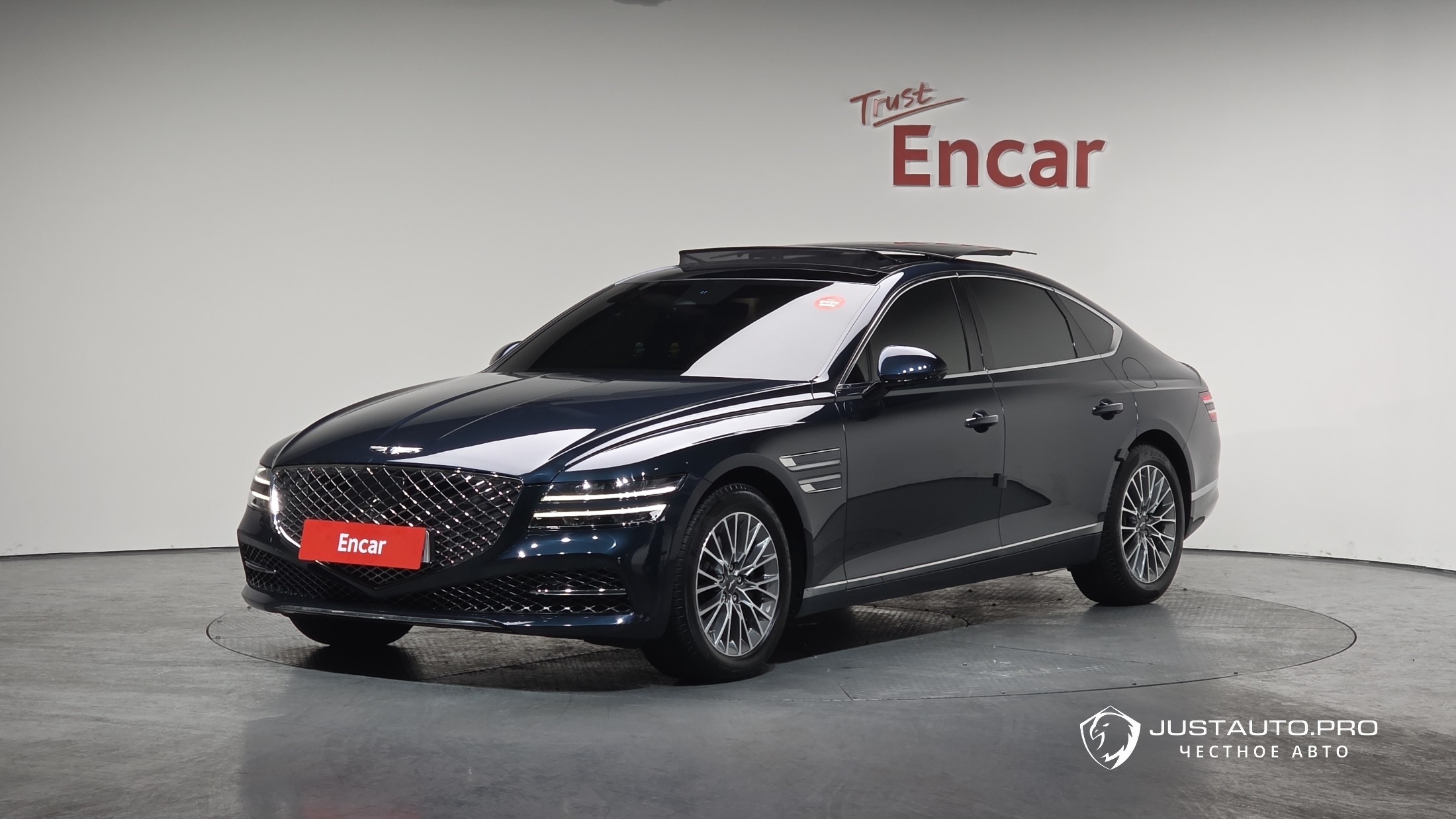 Автомобиль Genesis G80