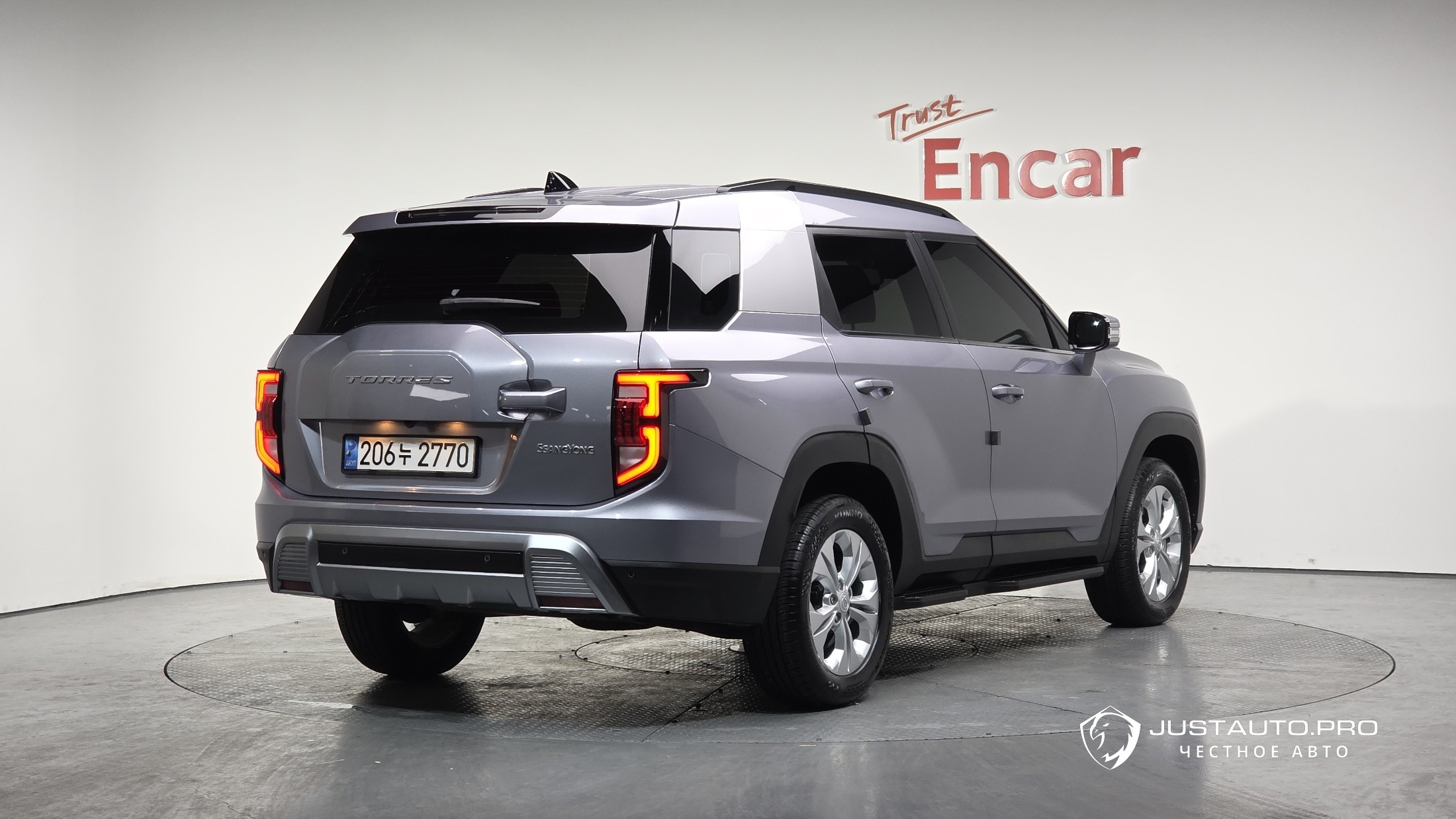 Автомобиль KG_Mobility_Ssangyong Torres