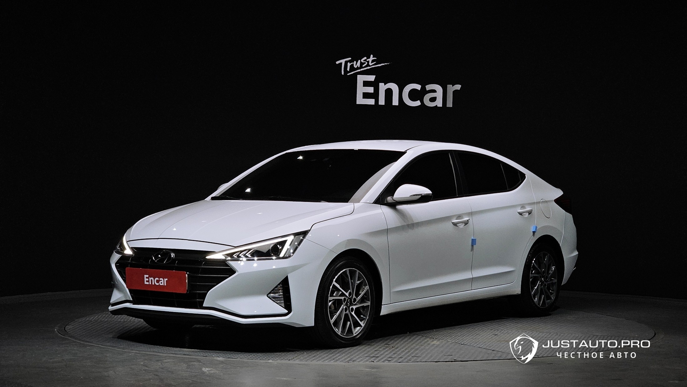 Автомобиль Hyundai AVANTE