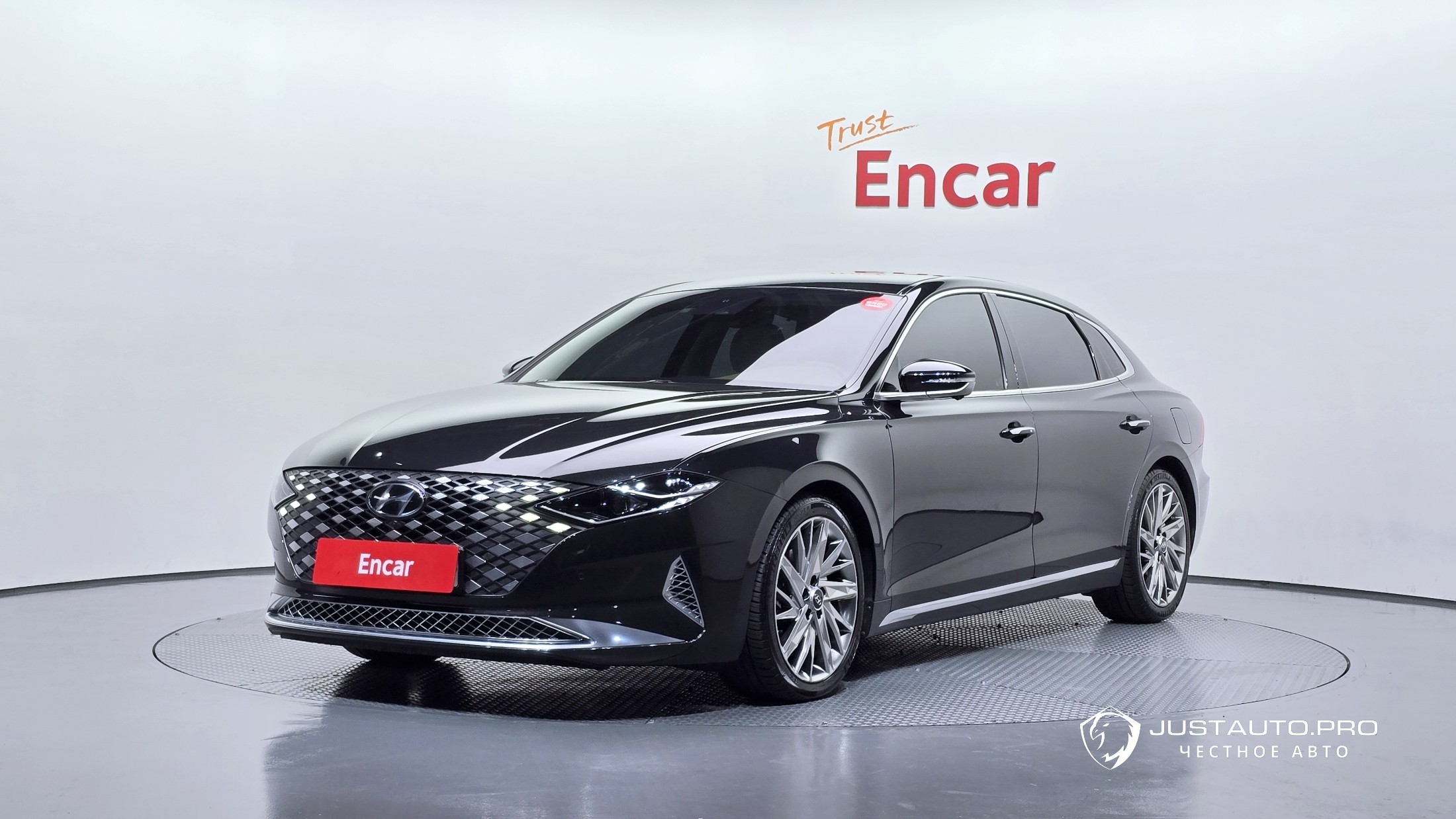 Автомобиль Hyundai Grandeur