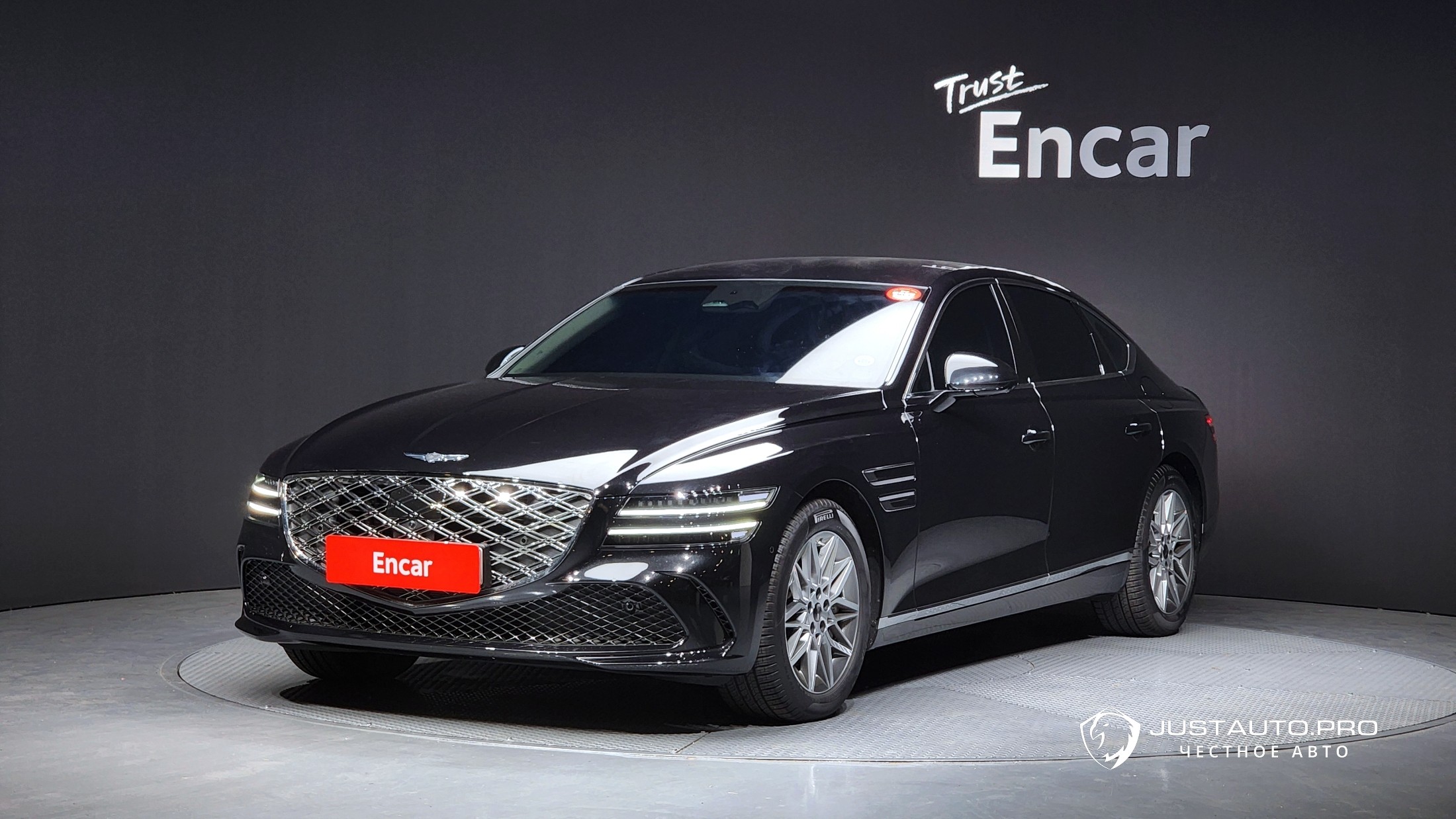 Автомобиль Genesis G80