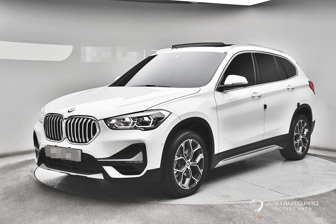 Автомобиль BMW X1