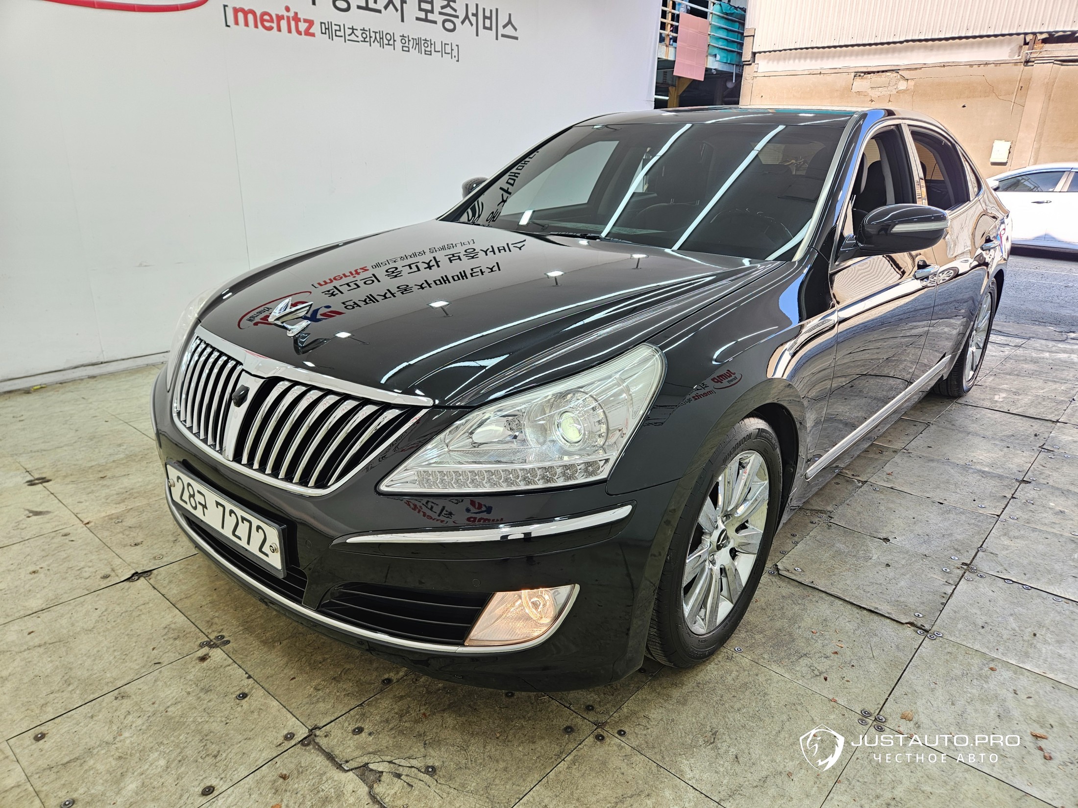 Автомобиль Hyundai Equus