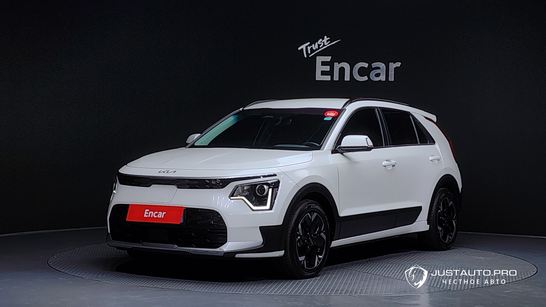 Автомобиль Kia Niro