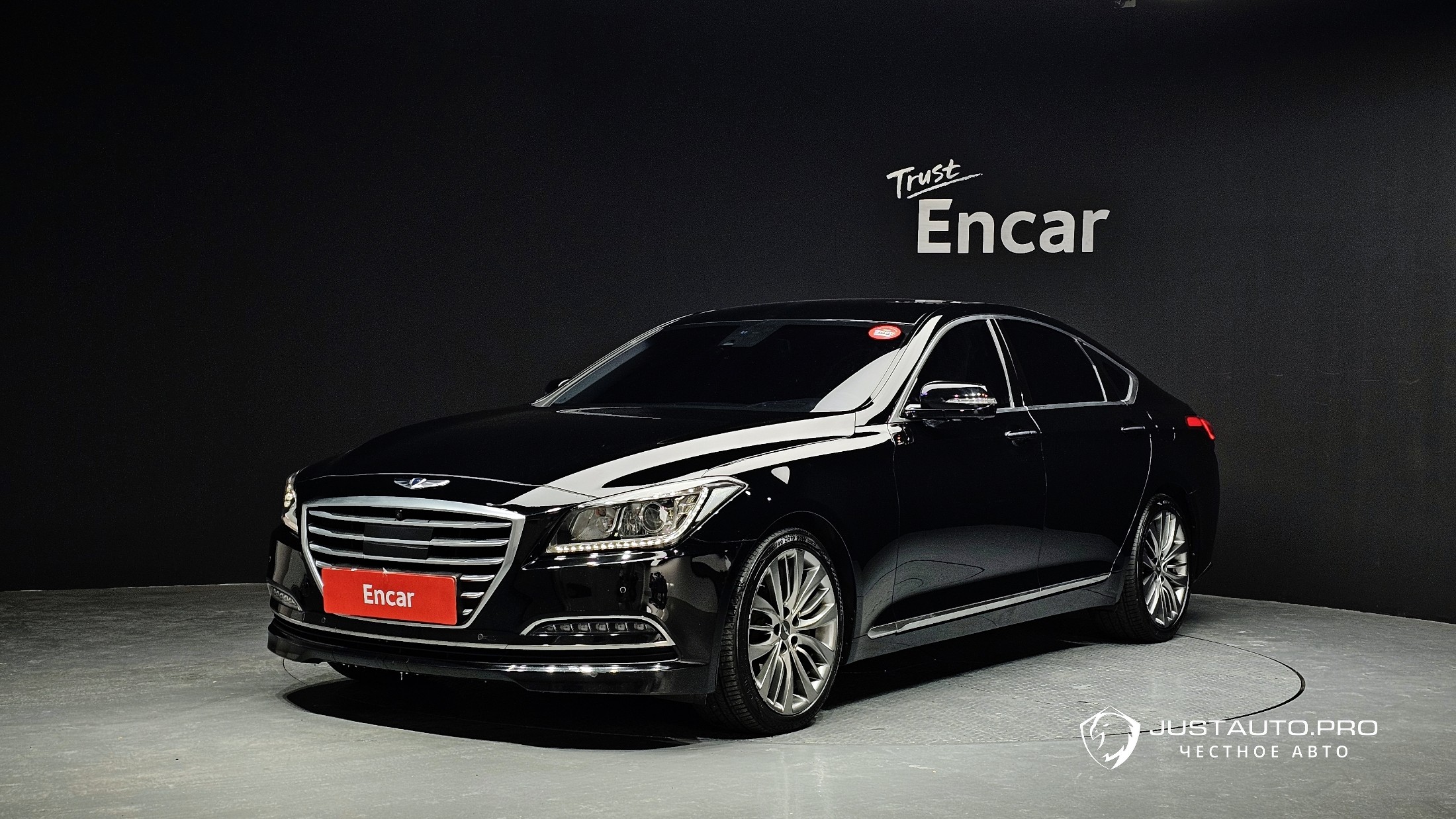 Автомобиль Hyundai Genesis