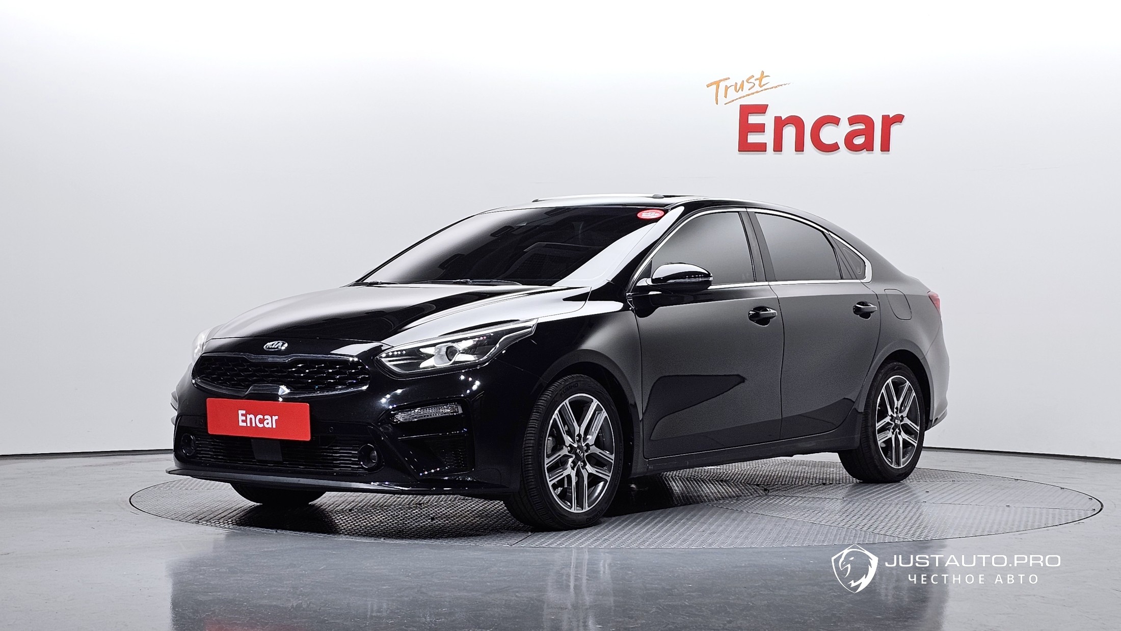 Автомобиль Kia K3