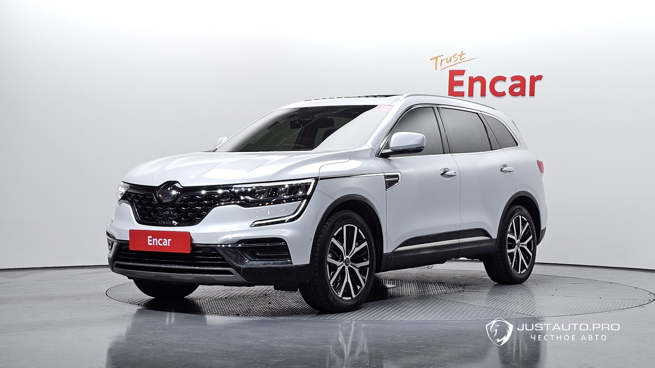 Автомобиль Renault-KoreaSamsung QM6