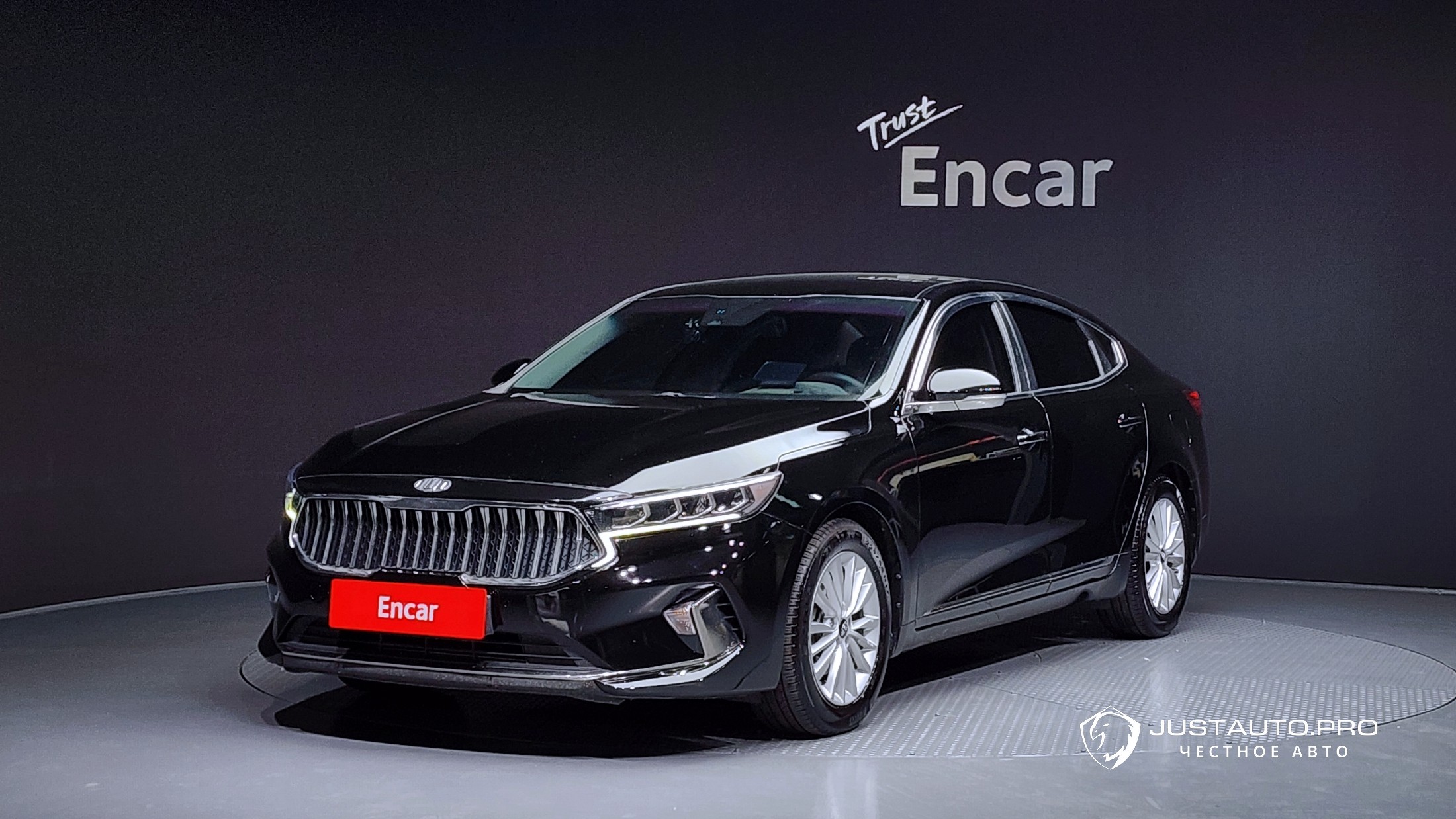 Автомобиль Kia K7