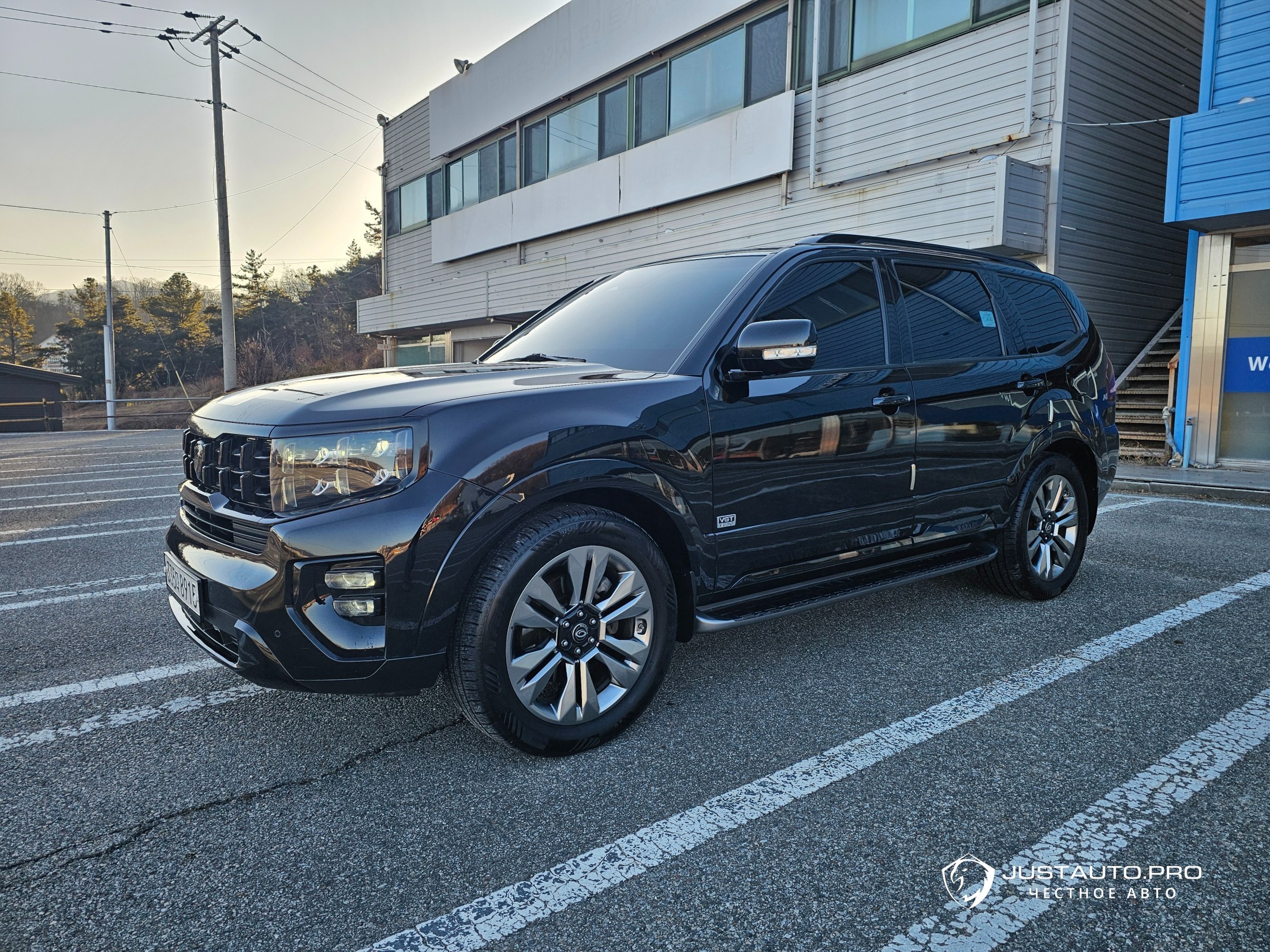 Автомобиль Kia Mohave