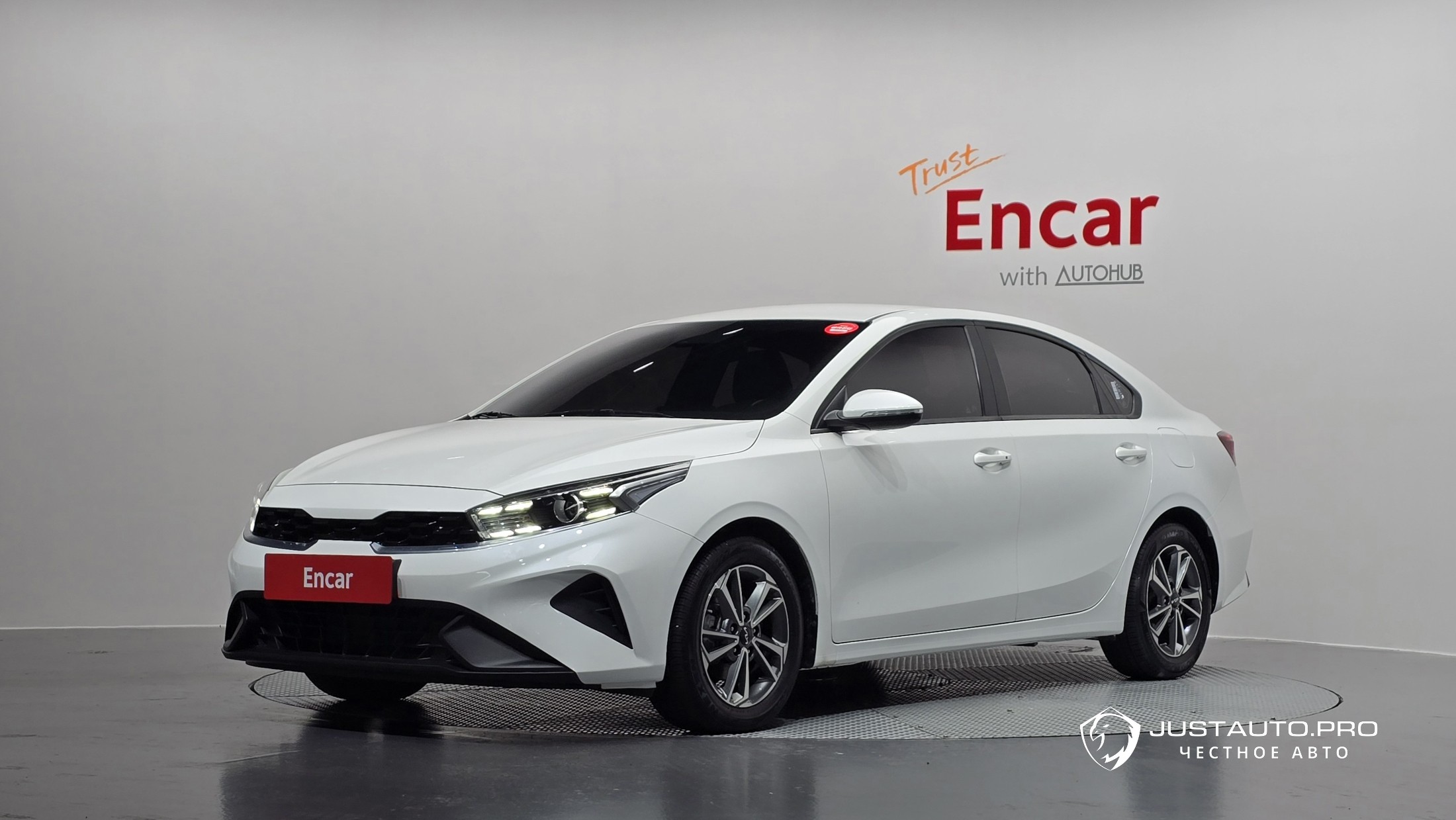 Автомобиль Kia K3