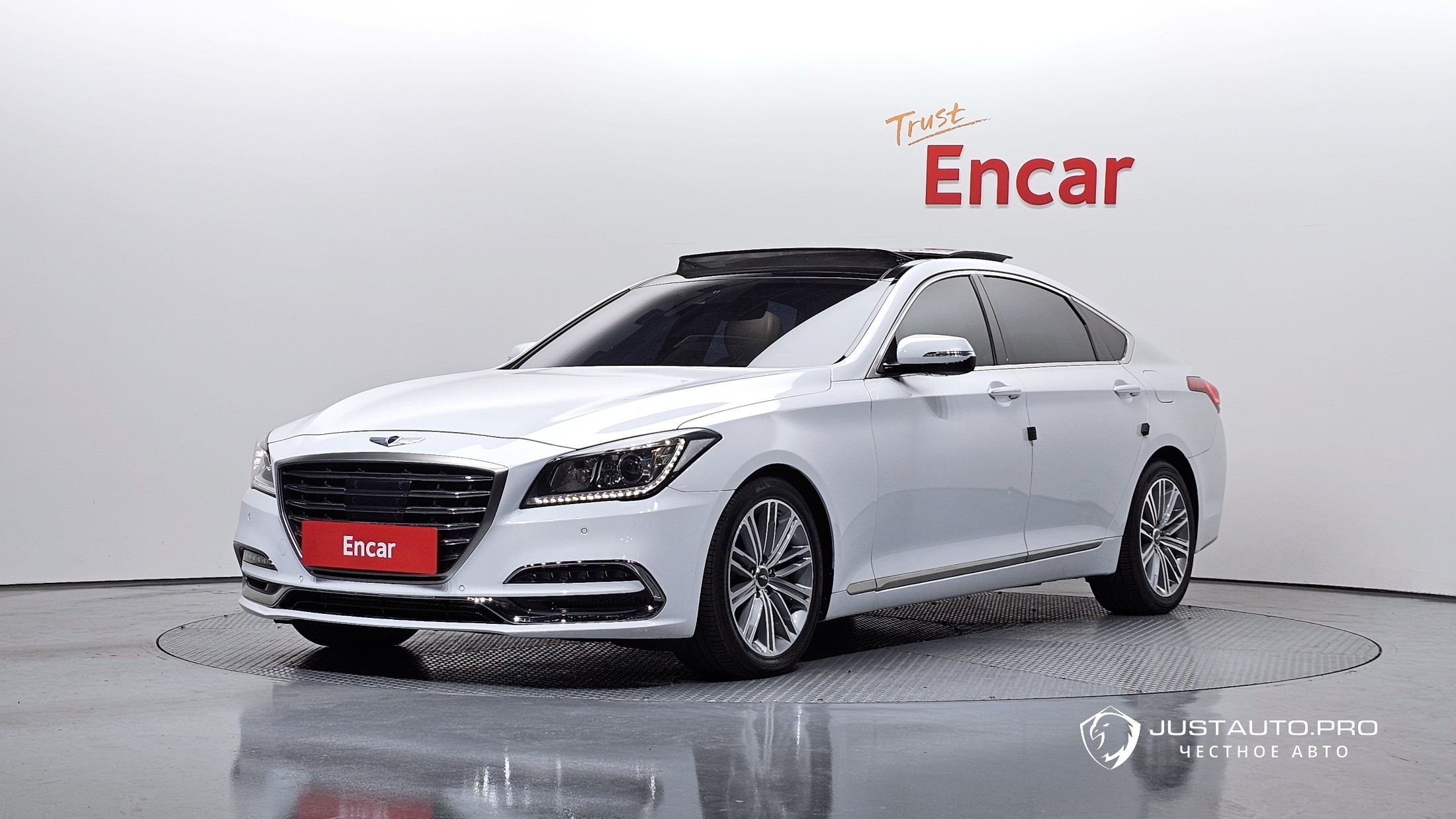 Автомобиль Genesis G80