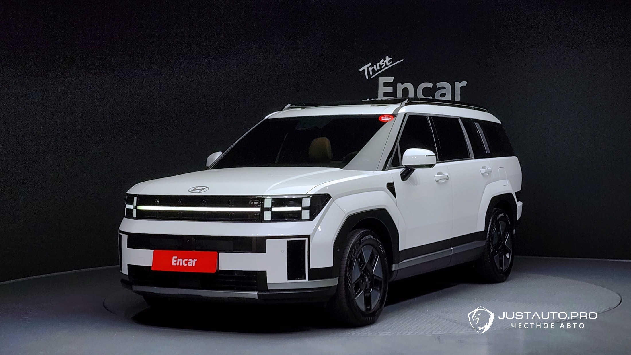 Автомобиль Hyundai Santafe